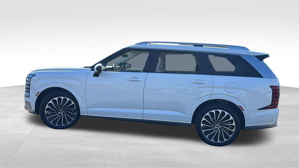 Used 2026 Hyundai Palisade Calligraphy image 4