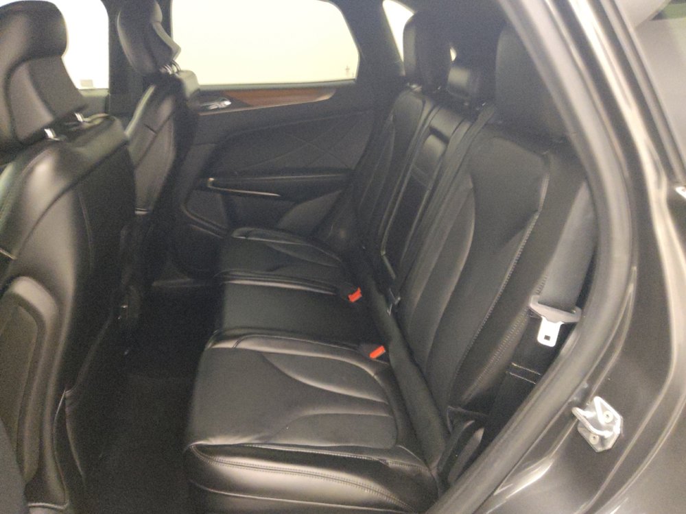 Used 2018 Lincoln MKC Select w/ Select Plus Package FWD image 18