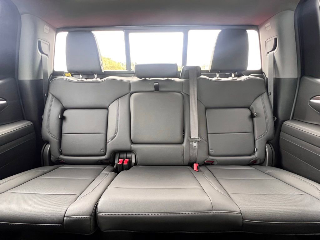 New 2026 GMC Sierra 1500 SLT w/ SLT Convenience Package image 13