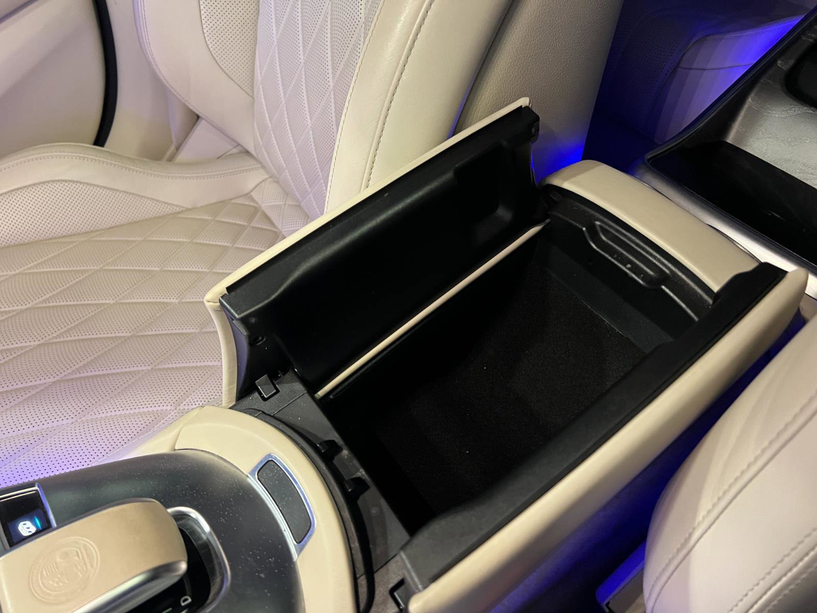 Used 2019 Mercedes-Benz AMG GT 63 image 21