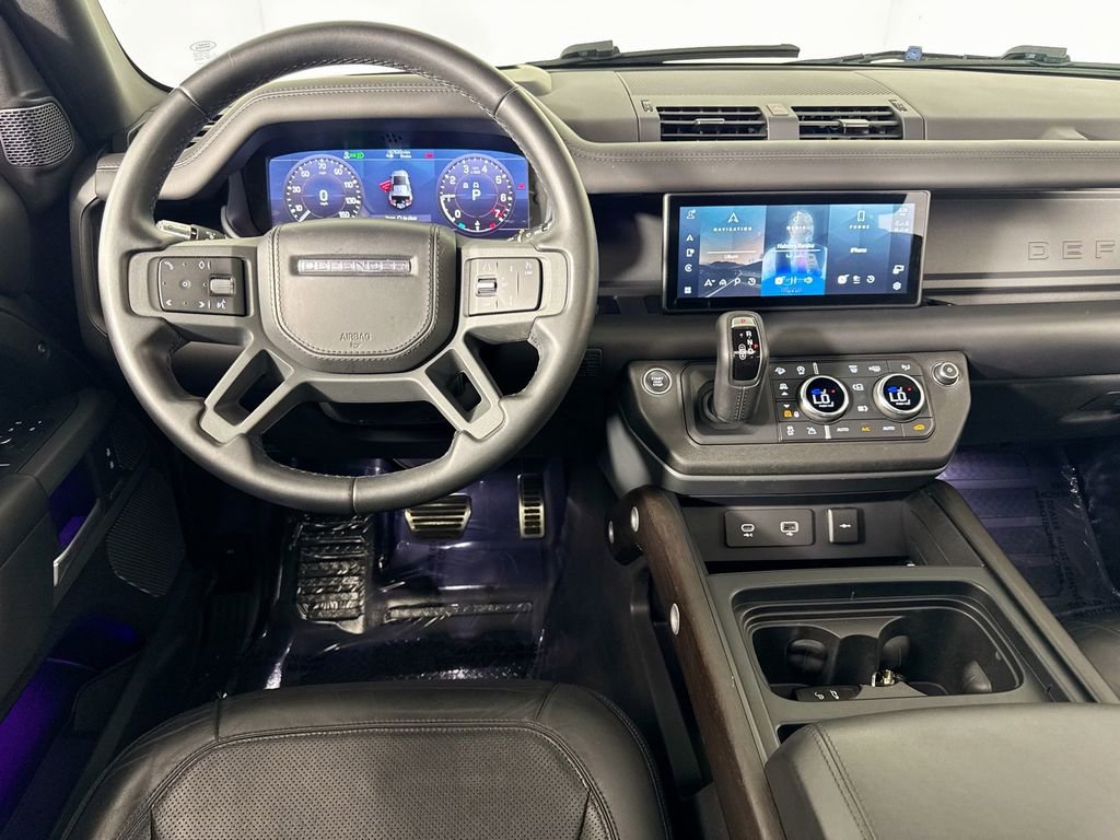 Used 2020 Land Rover Defender 110 X image 28