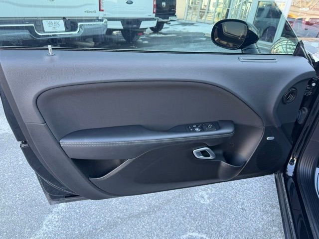 Used 2023 Dodge Challenger SXT w/ Blacktop Package image 26