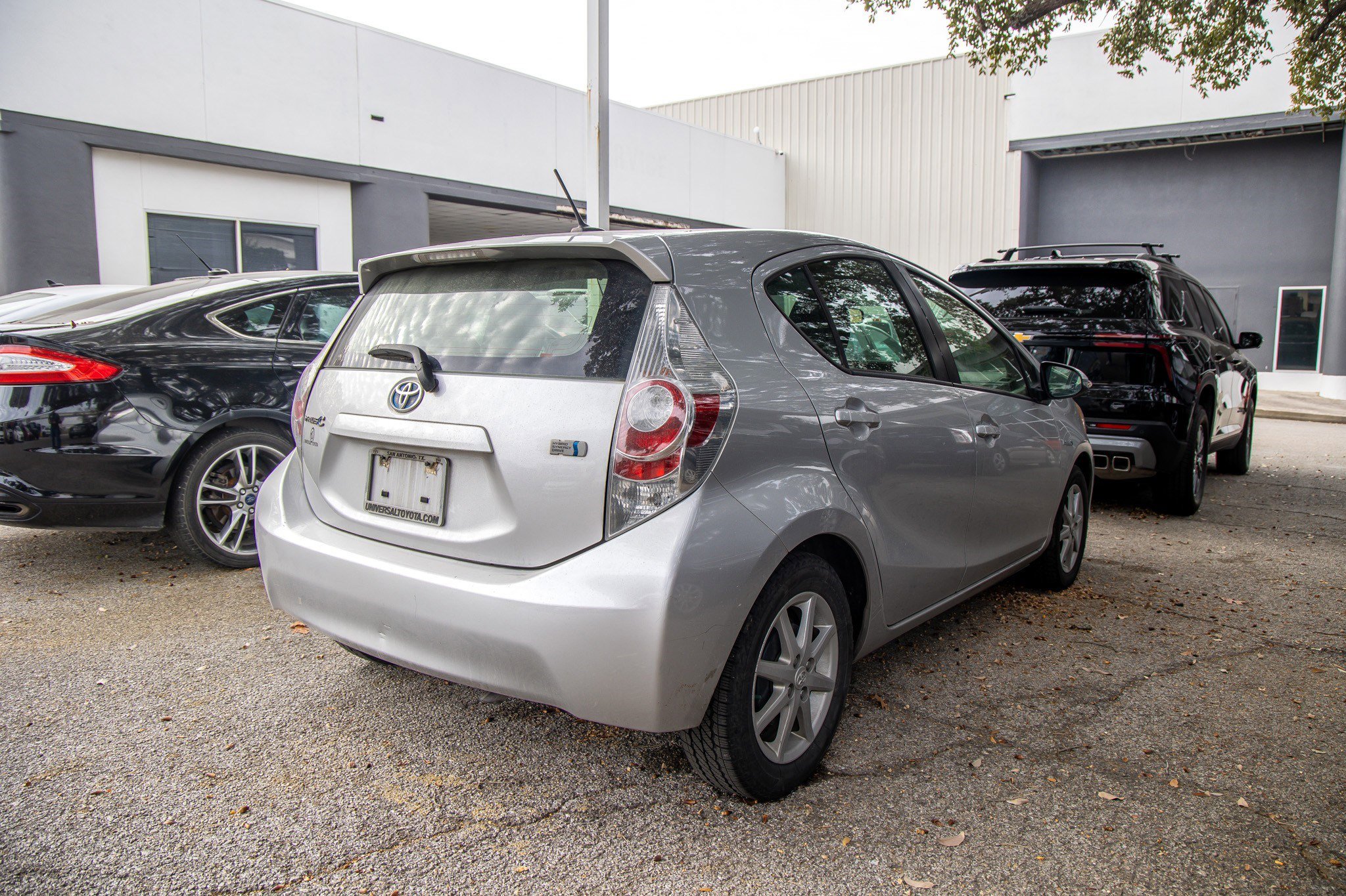 Used 2014 Toyota Prius C Four image 7
