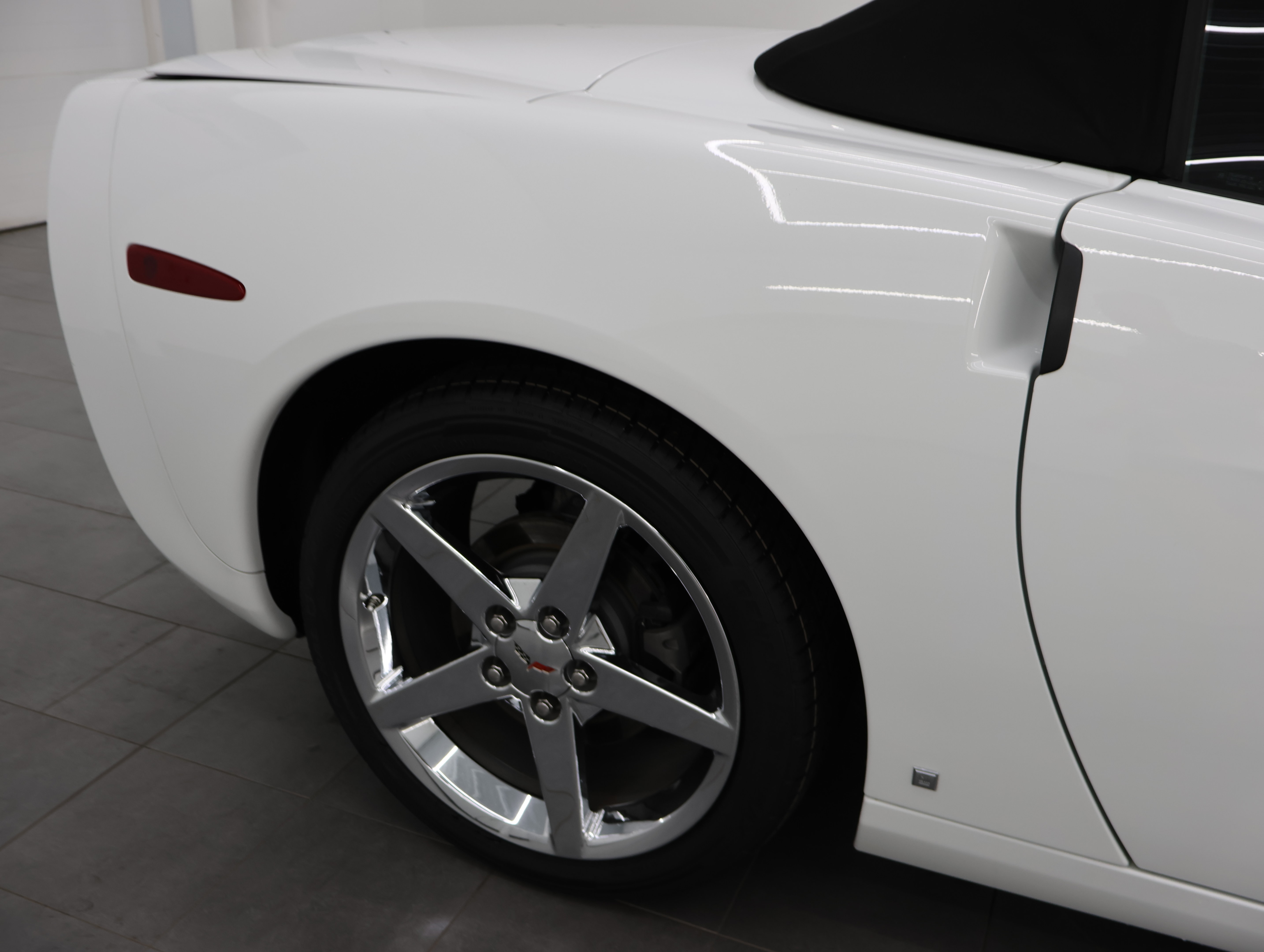 Used 2007 Chevrolet Corvette Convertible w/ Preferred Equipment Group RWD image 23