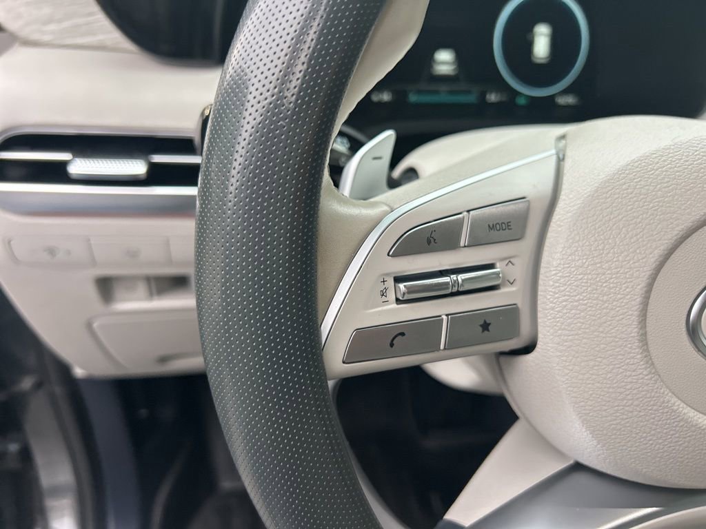 Used 2023 Hyundai Palisade Calligraphy image 24
