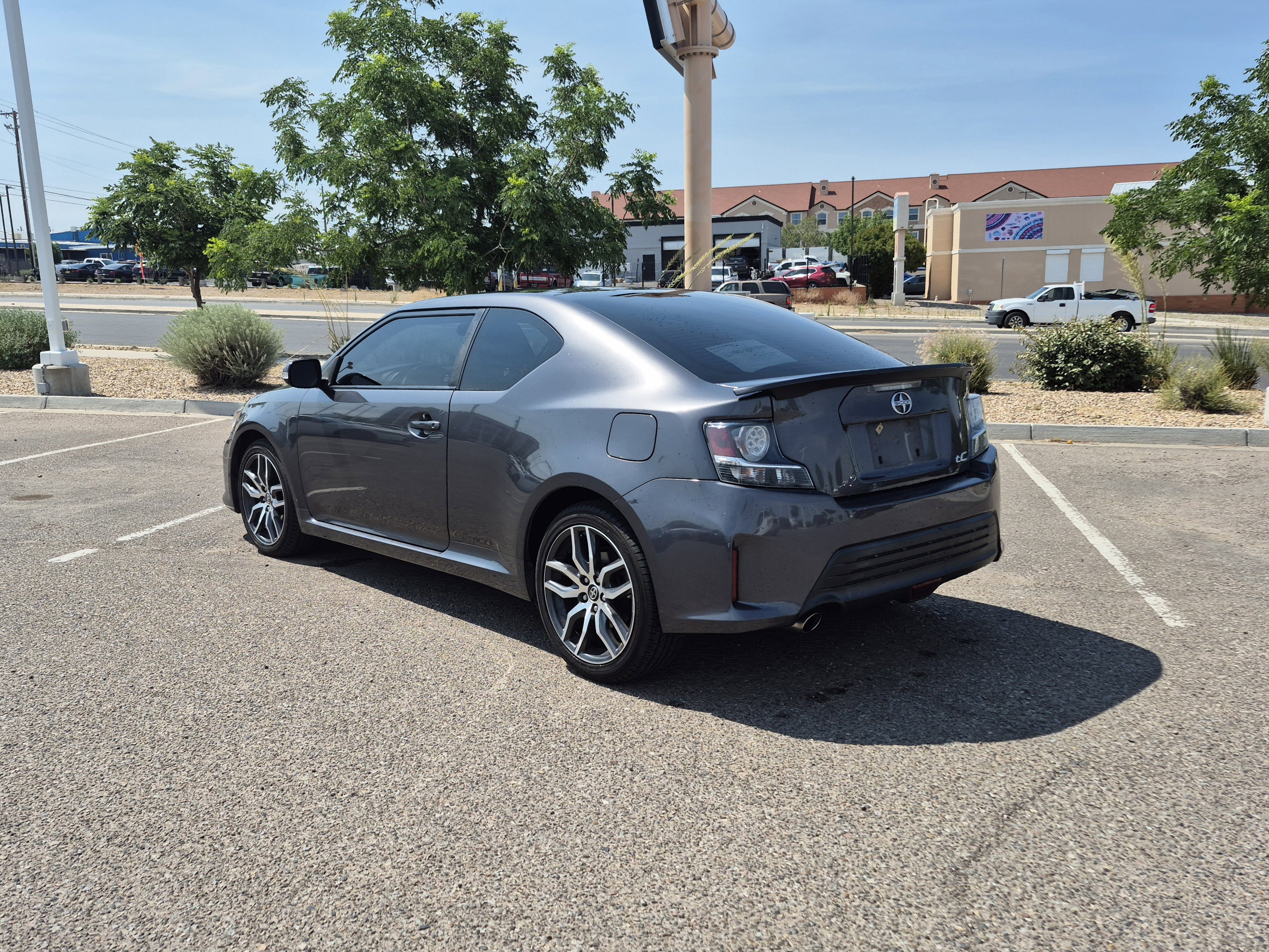 Used 2015 Scion tC FWD image 3