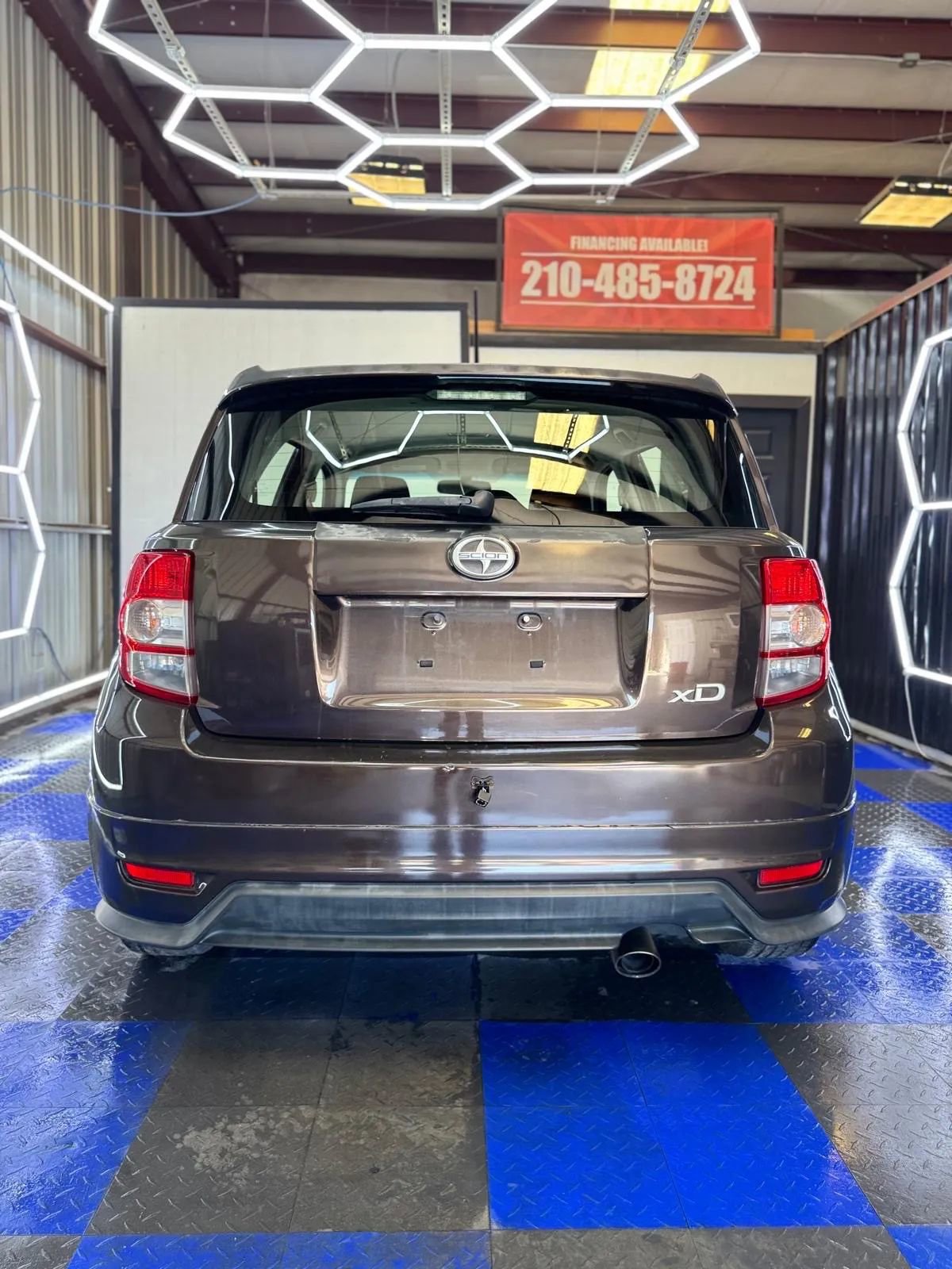 Used 2011 Scion xD Hatchback 4D image 29