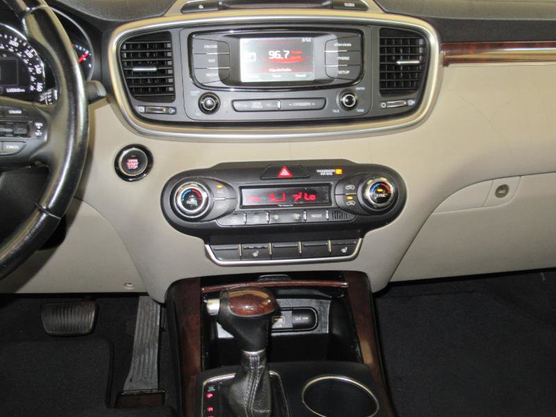 Used 2016 Kia Sorento EX w/ EX Premium Package image 14