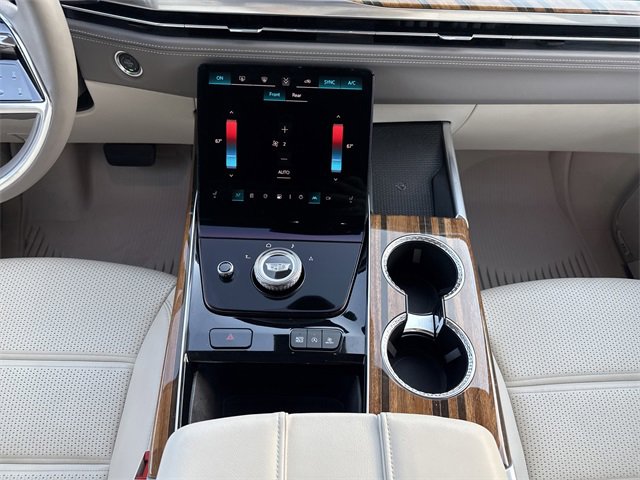 Certified 2025 Cadillac Escalade Premium Luxury Platinum w/ LPO, Floor Liner Package image 22