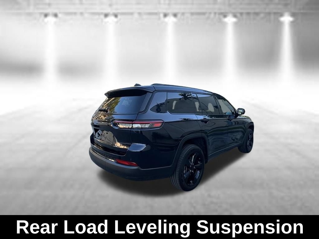 Used 2024 Jeep Grand Cherokee L Limited w/ Black Appearance Package RWD image 7