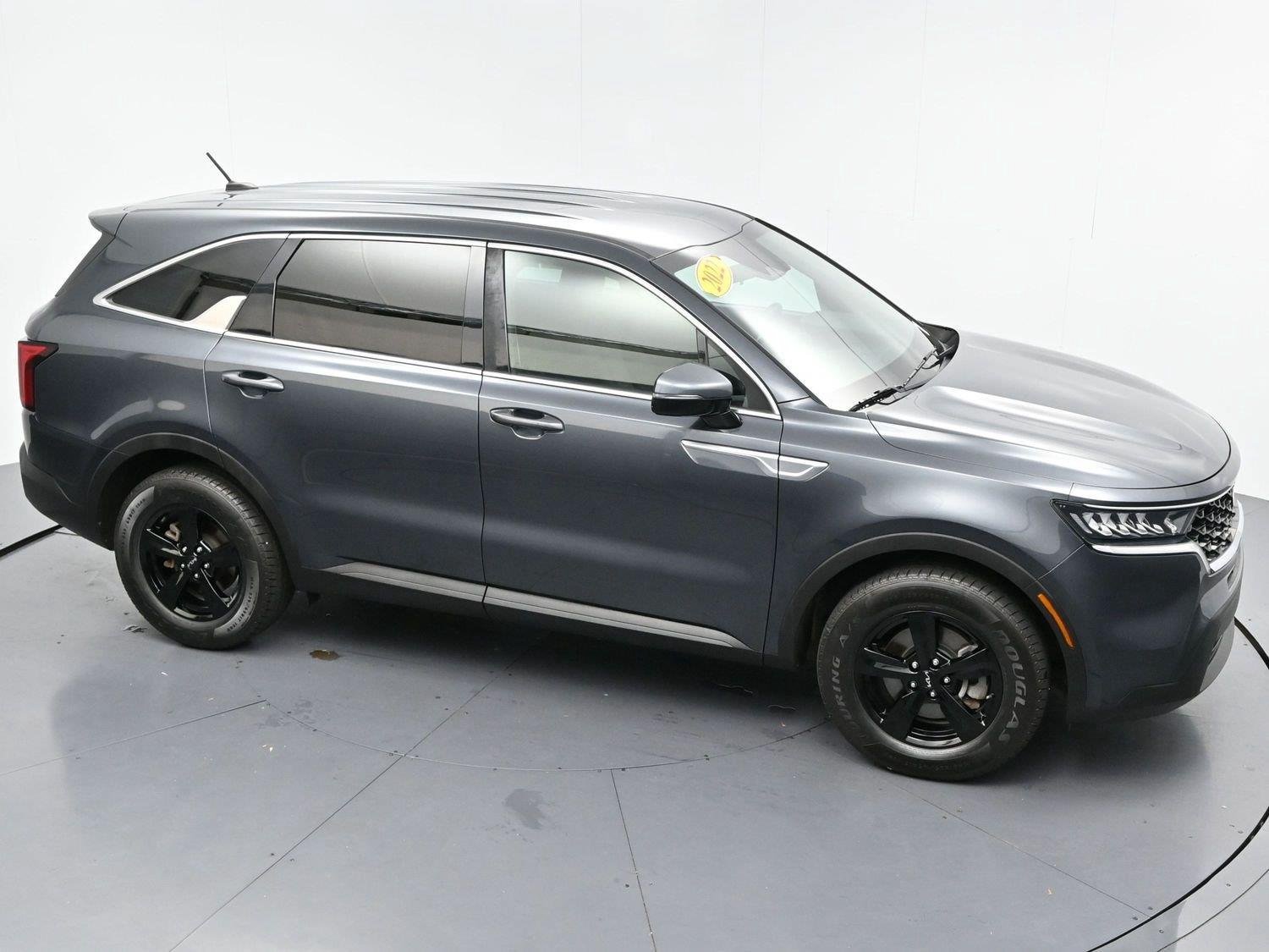 Used 2022 Kia Sorento LX FWD image 33