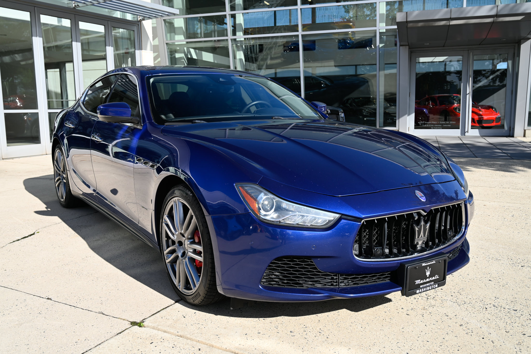 Used 2017 Maserati Ghibli S Q4 AWD/4WD image 3