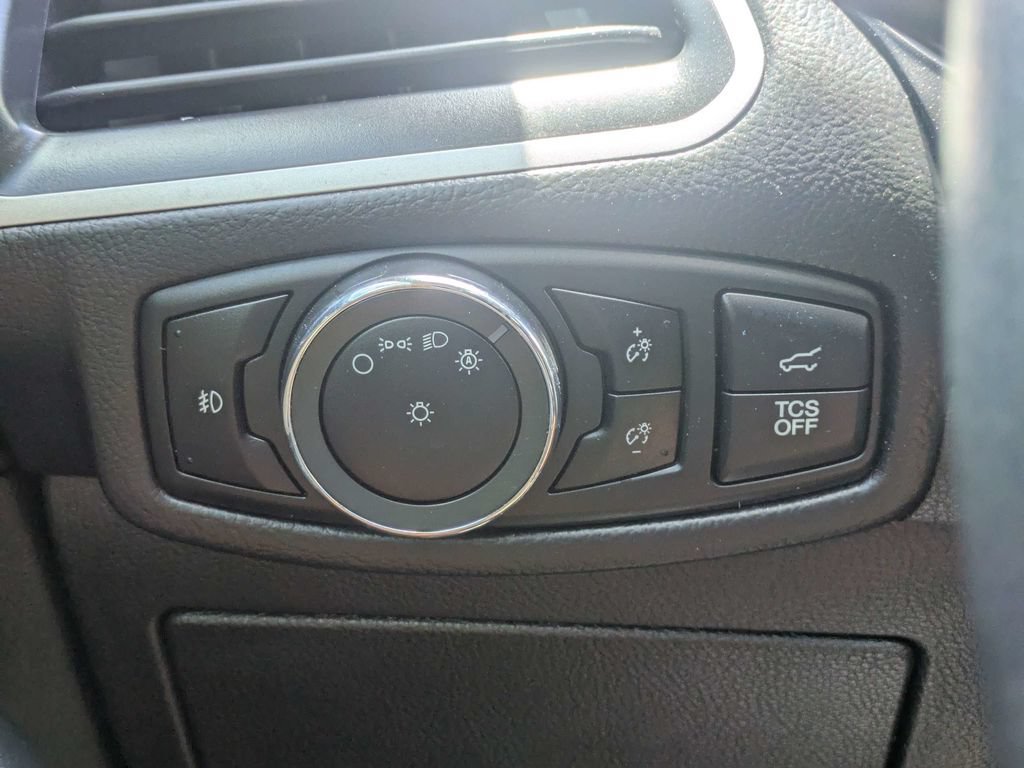 Used 2024 Ford Edge SEL w/ Convenience Package AWD/4WD image 24