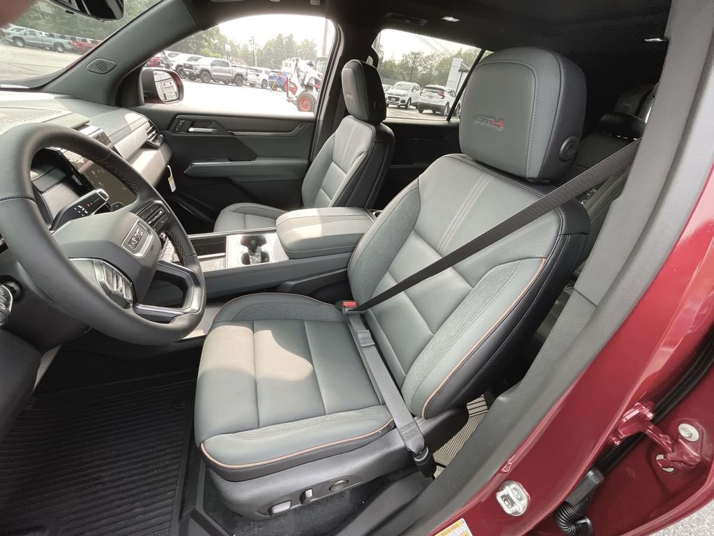 New 2026 GMC Acadia AT4 w/ Luxury Package image 27