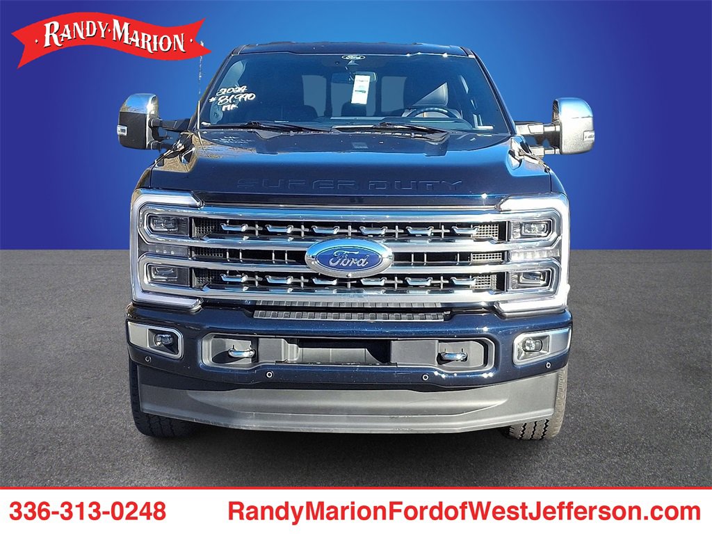 Used 2024 Ford F250 Platinum image 2