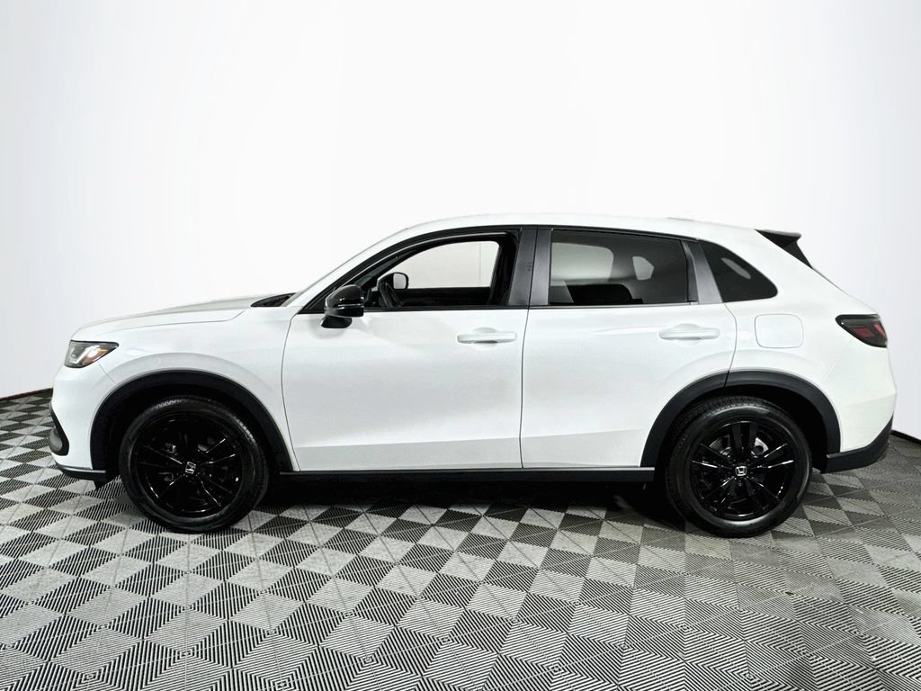 Used 2026 Honda HR-V Sport image 4