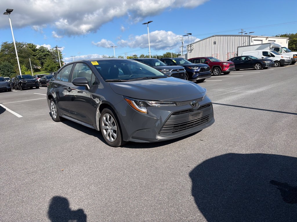 Used 2025 Toyota Corolla LE