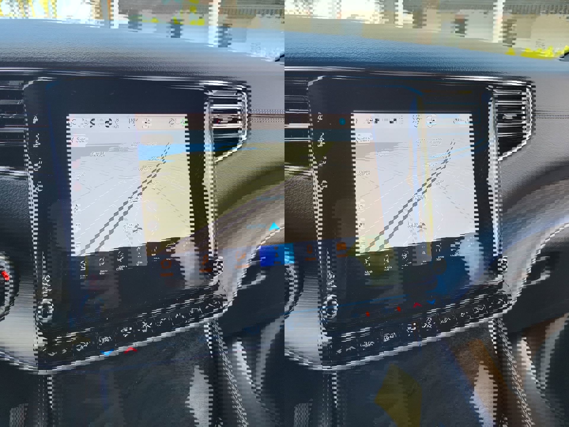 Used 2024 Jeep Wagoneer Series III AWD/4WD image 22