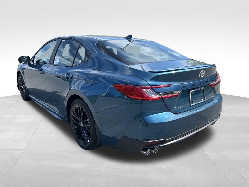 New 2026 Toyota Camry SE w/ Convenience Package FWD image 3