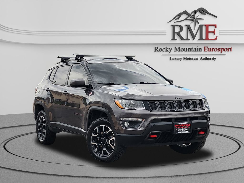 Used 2019 Jeep Compass Trailhawk w/ Cold Weather Group AWD/4WD image 1