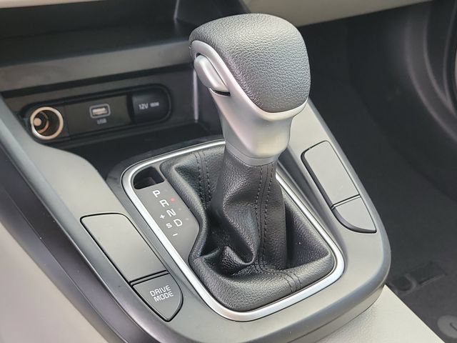 Used 2025 Kia Soul LX FWD image 34