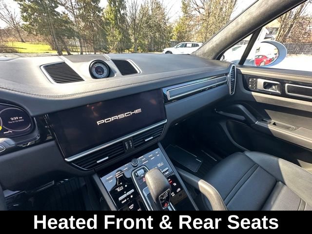 Used 2023 Porsche Cayenne GTS image 17
