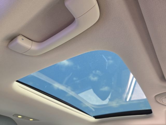 Used 2026 Genesis G70 2.5T Prestige image 20