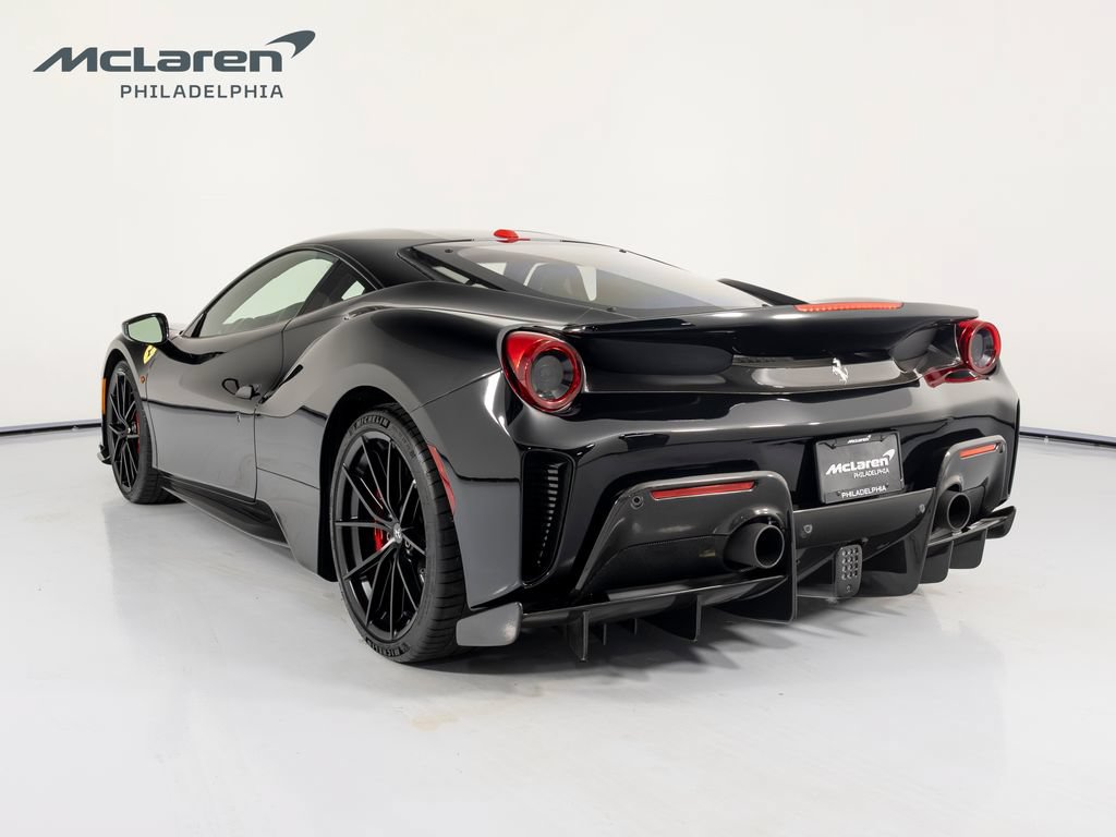 Used 2020 Ferrari 488 Pista Coupe RWD image 3
