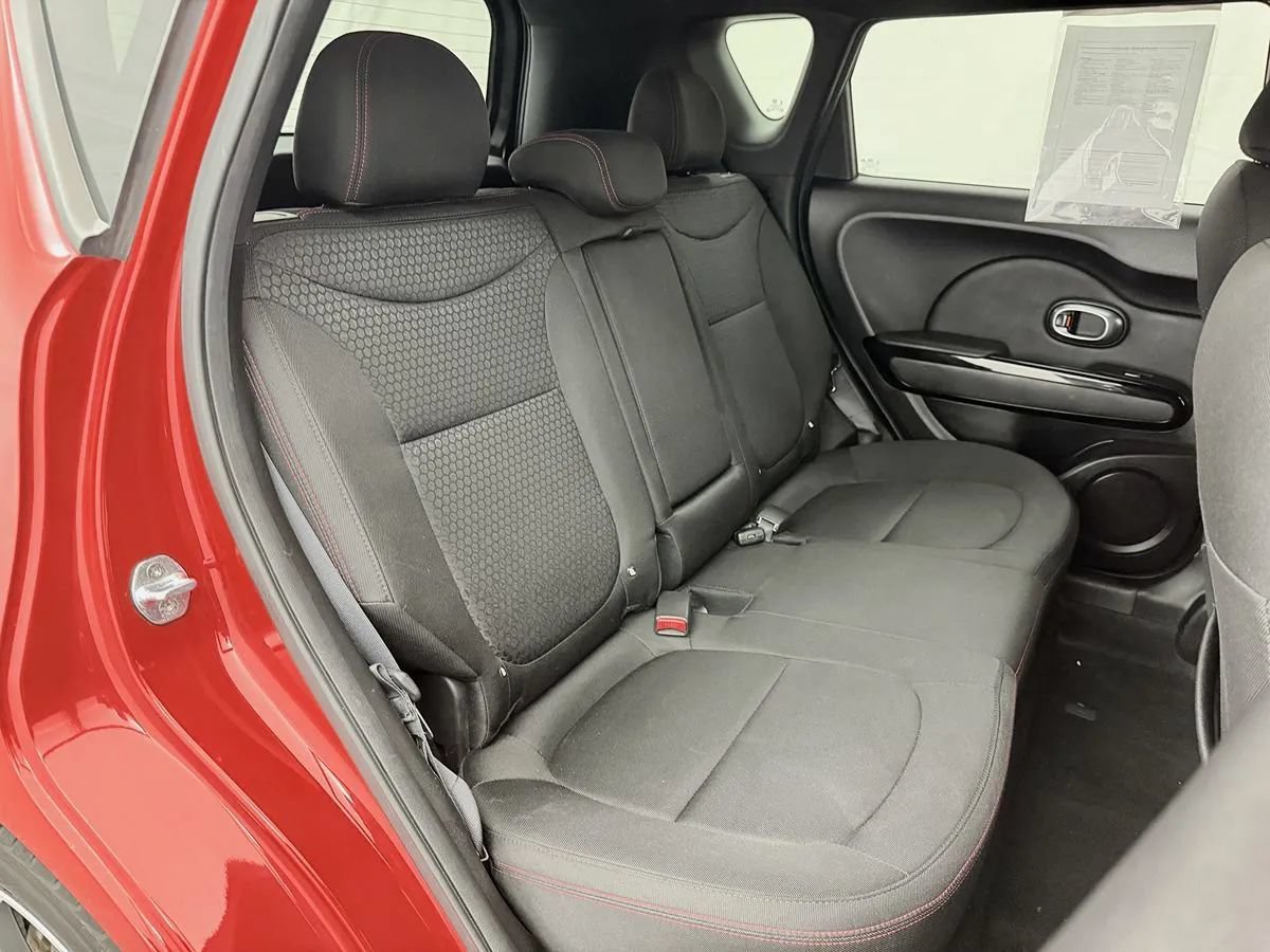Used 2019 Kia Soul + FWD image 23