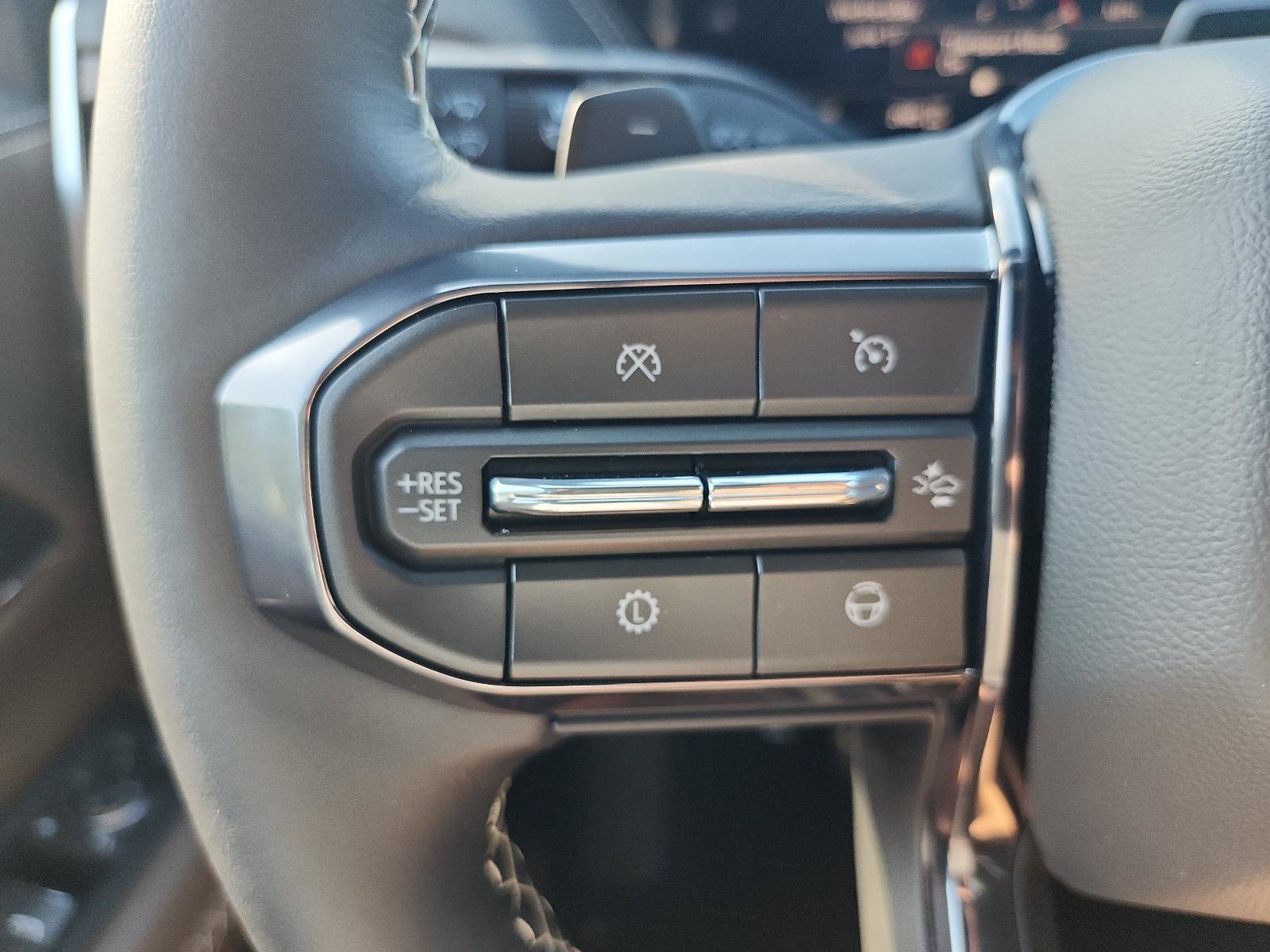 New 2026 GMC Yukon XL Denali Ultimate AWD/4WD image 22