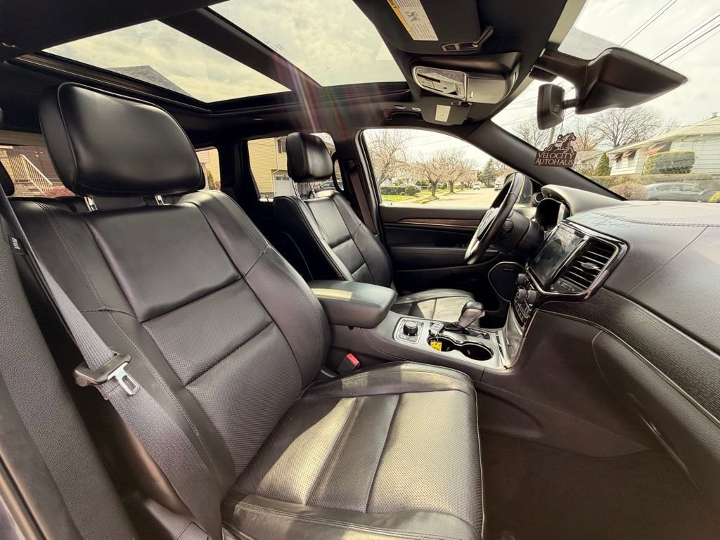 Used 2020 Jeep Grand Cherokee High Altitude AWD/4WD image 13