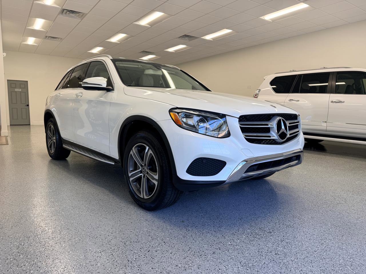 Used 2019 Mercedes-Benz GLC 300 image 12