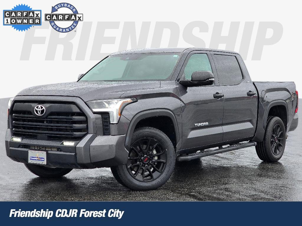 Used 2022 Toyota Tundra SR5 w/ SR5 Convenience Package