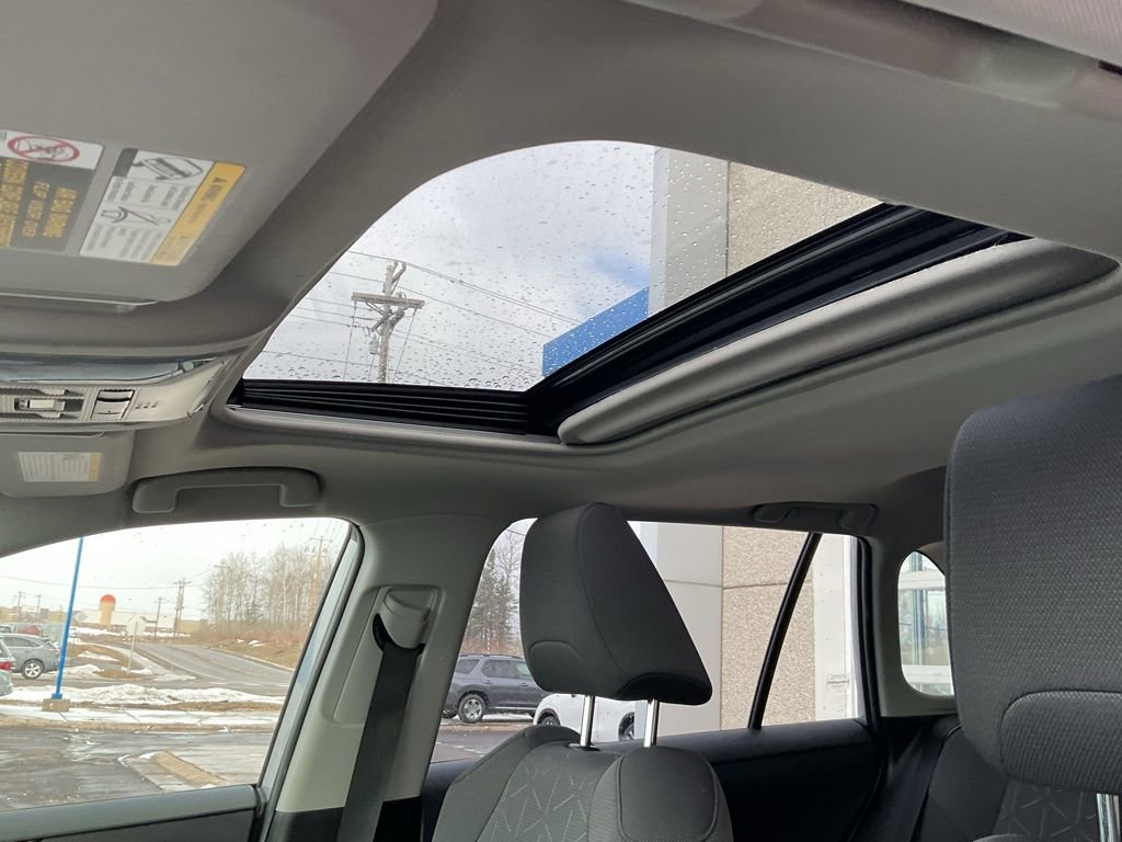 Used 2020 Toyota RAV4 XLE w/ Convenience Package image 12