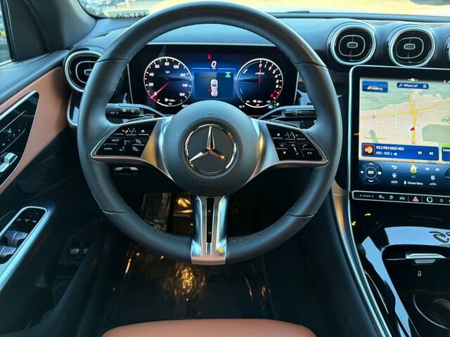 Certified 2025 Mercedes-Benz GLC 350e 4MATIC image 18