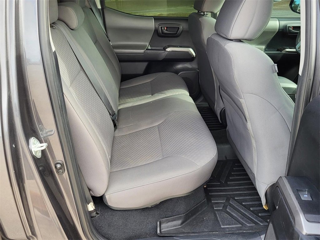 Used 2021 Toyota Tacoma SR5 image 11