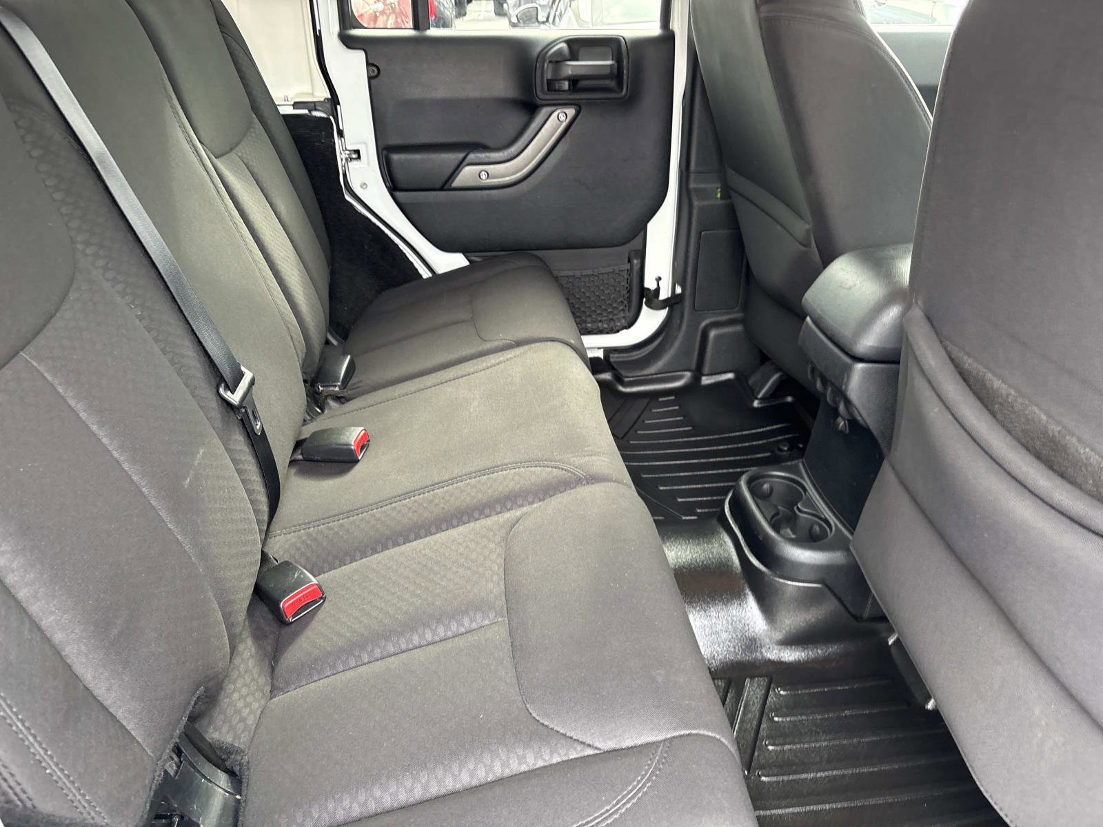 Used 2014 Jeep Wrangler Unlimited Sport w/ Quick Order Package 24S image 33