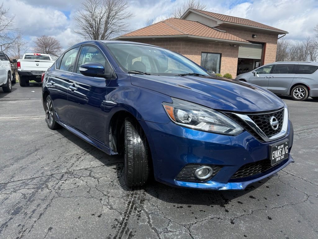 Used 2016 Nissan Sentra SR w/ Driver's Assist Package FWD image 3