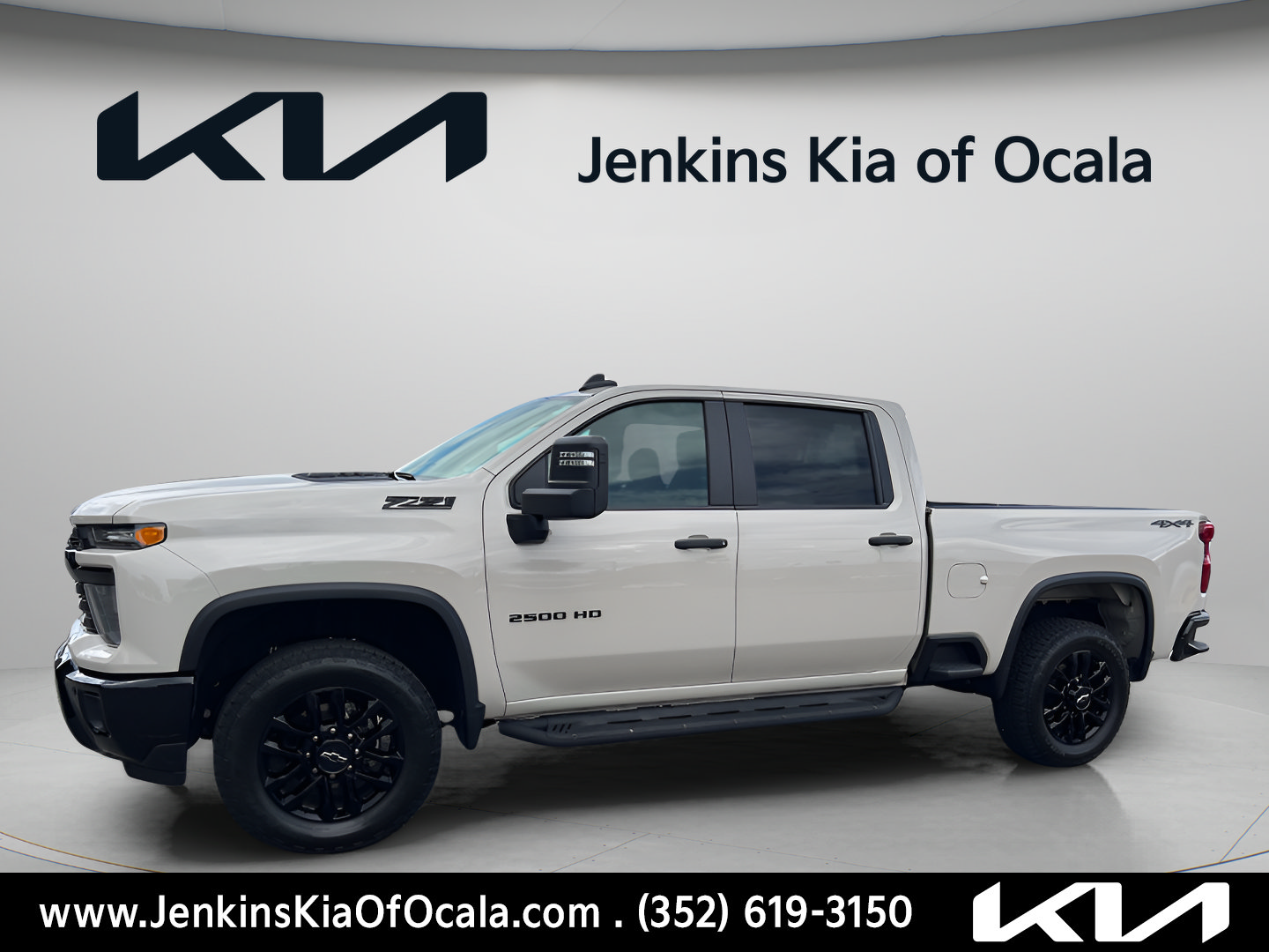 Used 2026 Chevrolet Silverado 2500 Custom w/ Custom Value Package AWD/4WD image 10