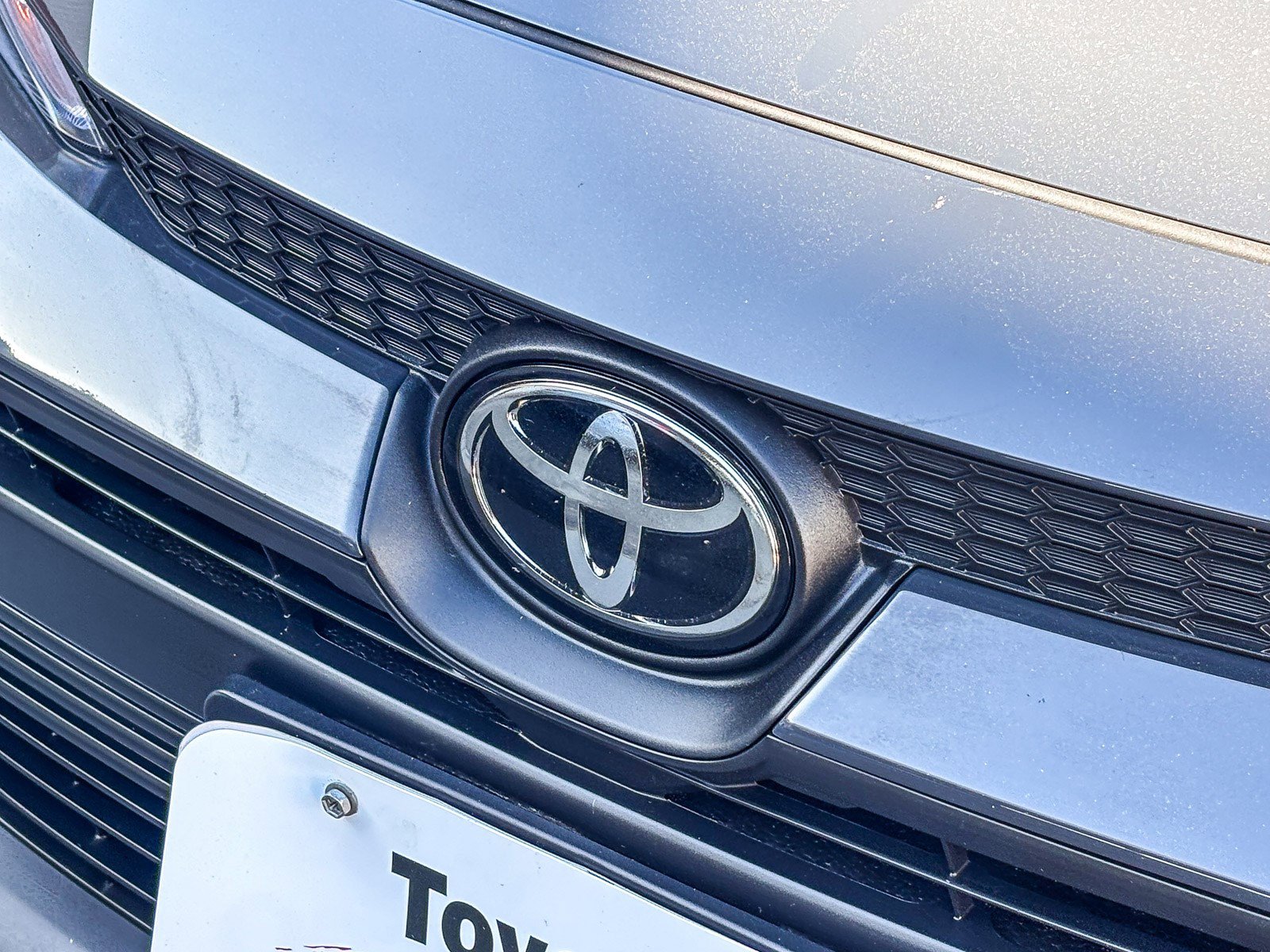 Certified 2025 Toyota Corolla LE FWD image 10