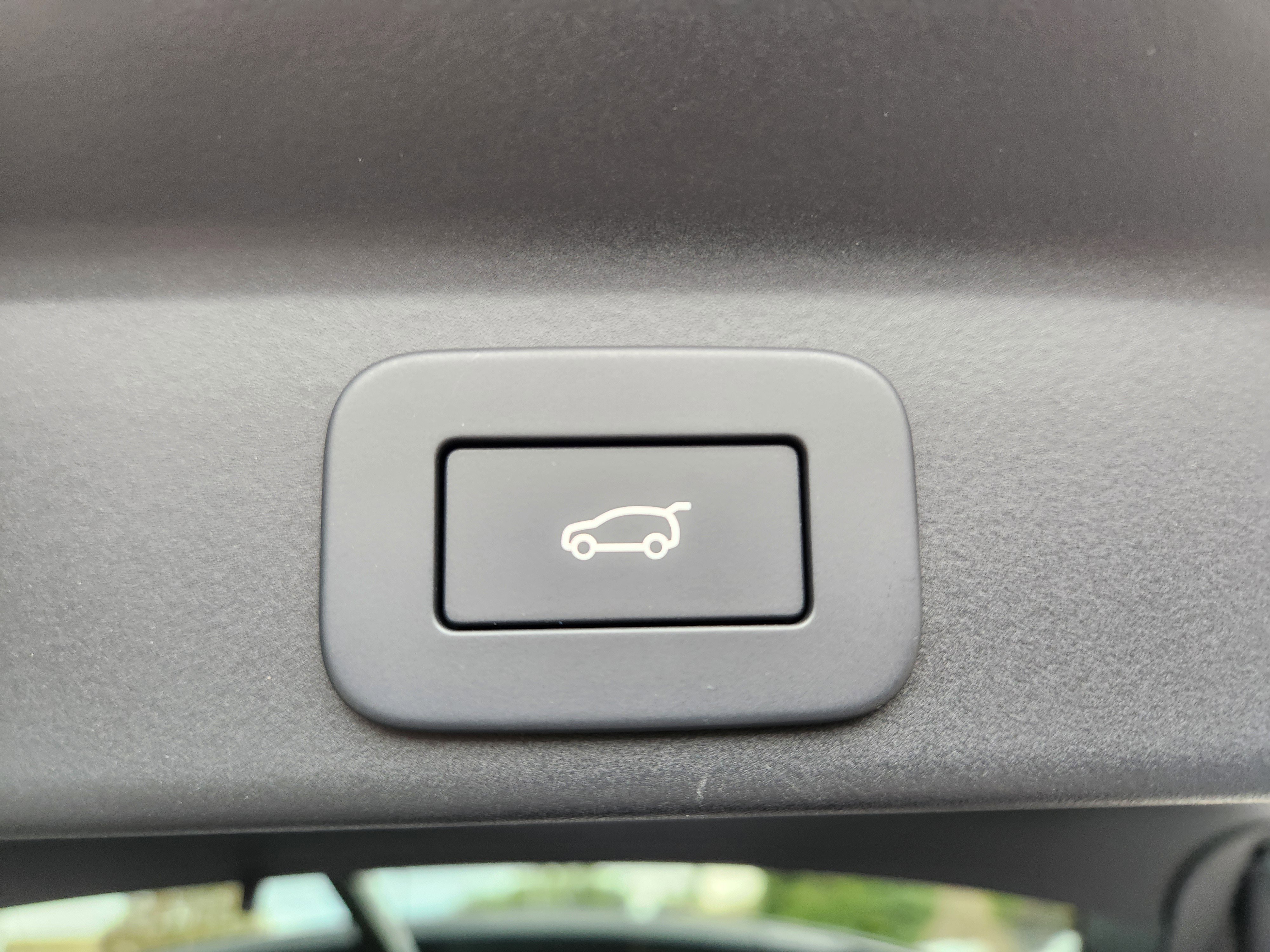 New 2026 Jaguar F-PACE R-Dynamic S image 22