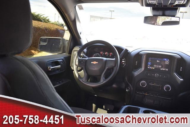 Used 2025 Chevrolet Silverado 1500 Custom image 24