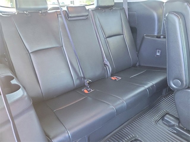 Used 2022 Toyota Highlander XLE image 25