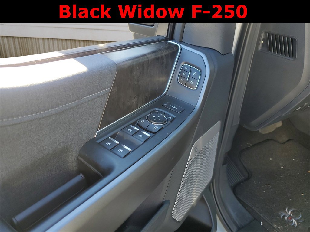 New 2026 Ford F250 Lariat w/ Black Appearance Package image 15