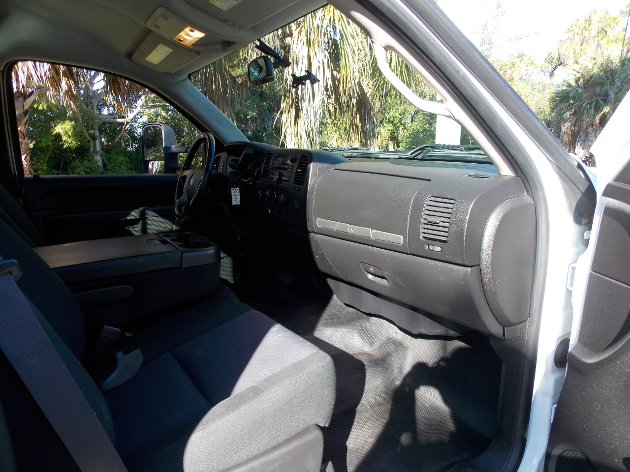 Used 2012 GMC Sierra 3500 SLE w/ SLE Preferred Package image 14