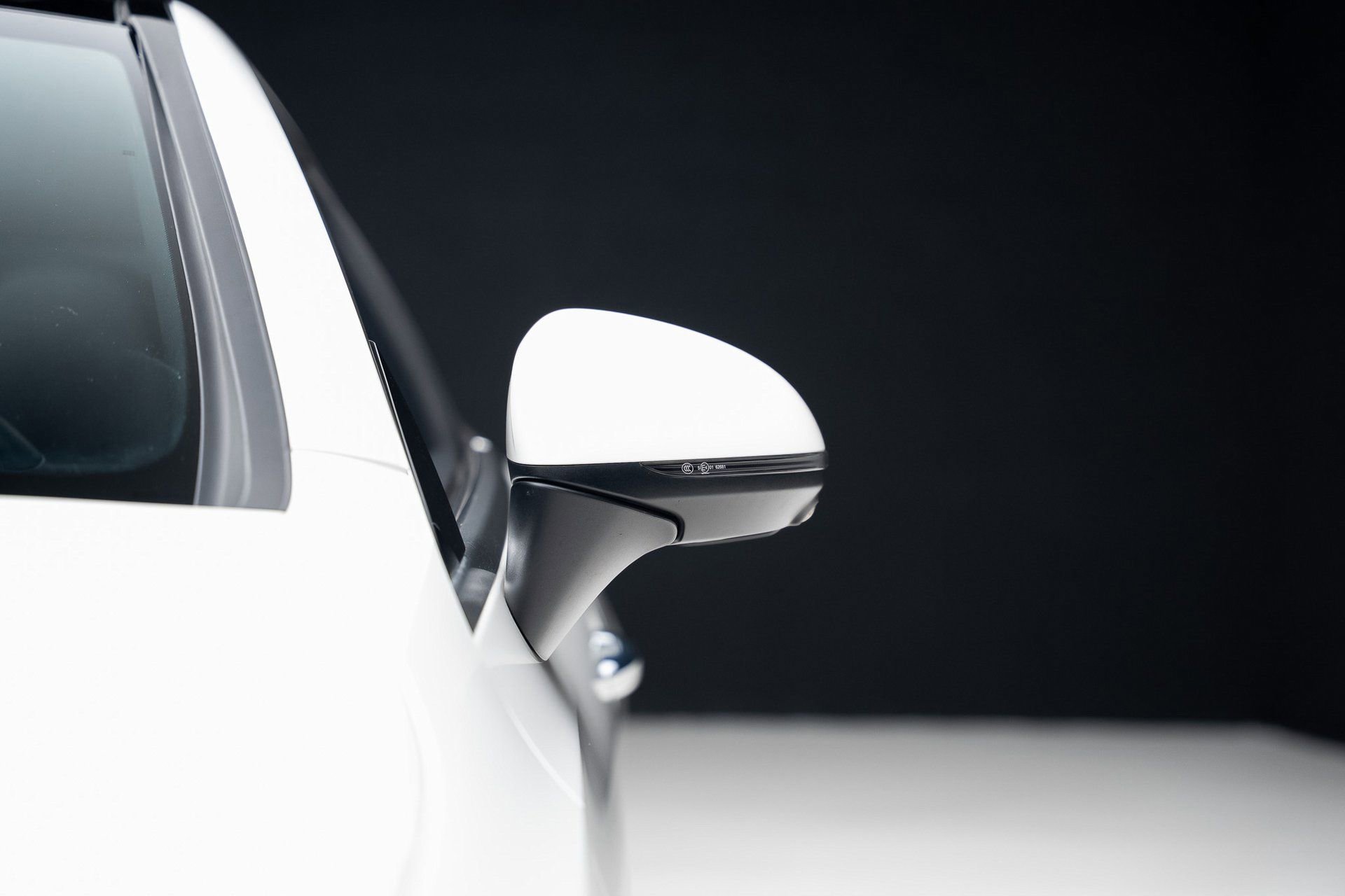 Used 2024 Mercedes-Benz CLE 300 4MATIC Coupe image 16