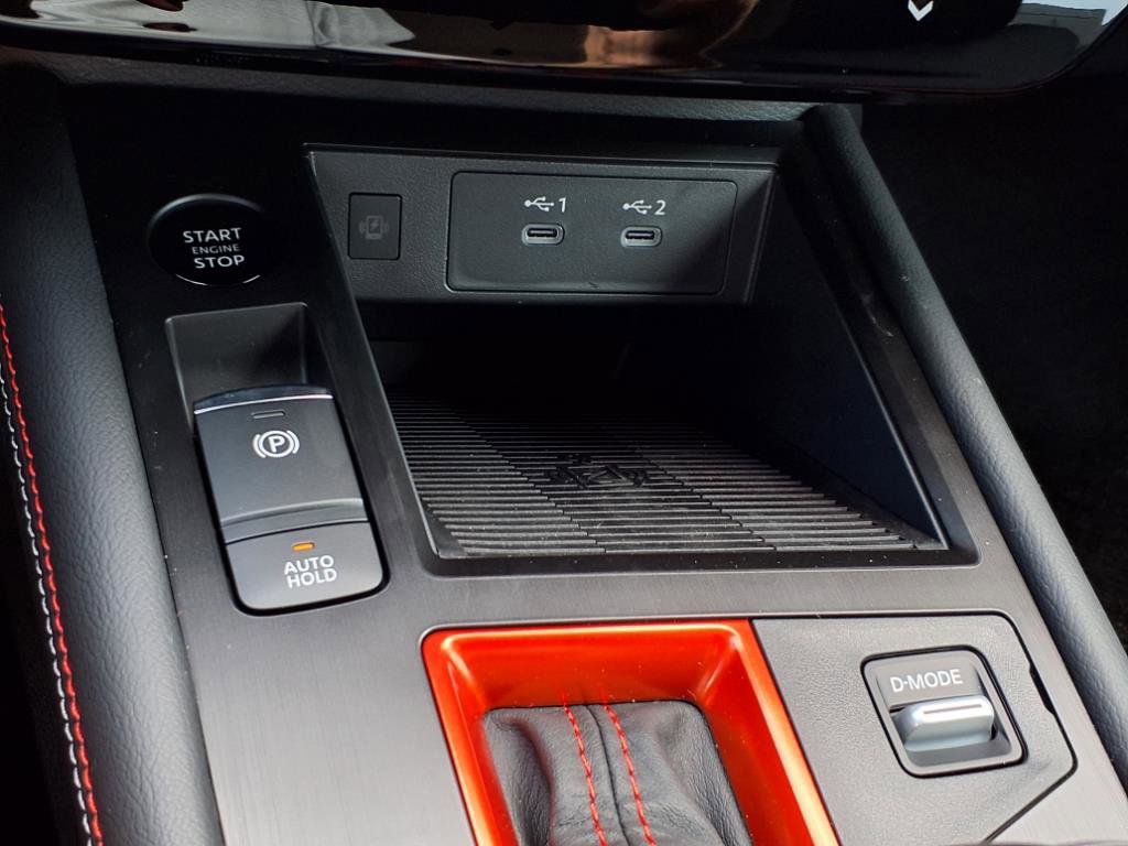 New 2025 Nissan Kicks SR image 19