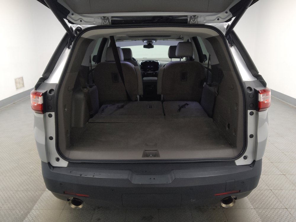 Used 2019 Chevrolet Traverse LT w/ LT Premium Package FWD image 29
