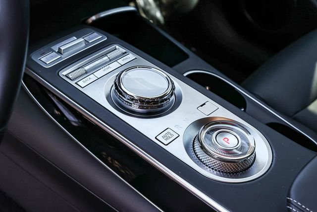 Used 2025 Genesis GV70 2.5T image 20