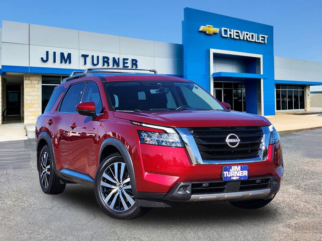 Used 2023 Nissan Pathfinder Platinum w/ Cargo Package